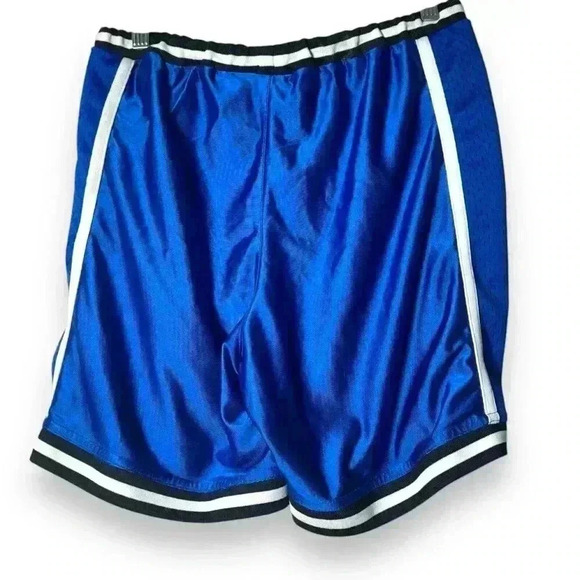 VTG Nike 90s Sports Short  Silkily Solo Swoosh Men’s Medium Thailand Made Skater - Picture 3 of 7